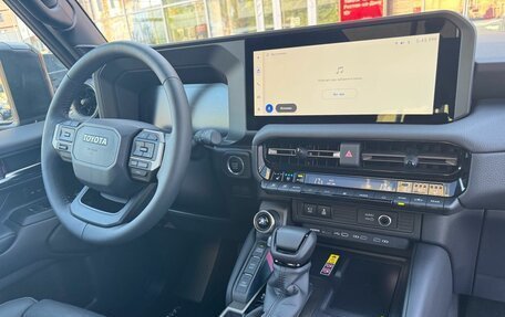 Toyota Land Cruiser Prado, 2025 год, 10 400 000 рублей, 13 фотография