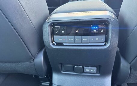 Toyota Land Cruiser Prado, 2025 год, 10 400 000 рублей, 17 фотография