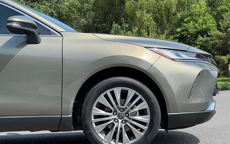 Toyota Harrier, 2021 год, 3 550 000 рублей, 5 фотография