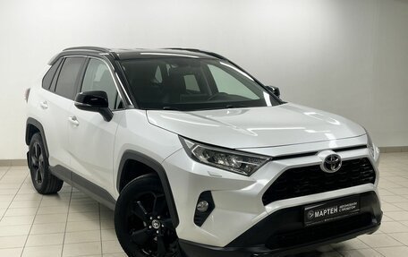 Toyota RAV4, 2022 год, 3 899 000 рублей, 3 фотография