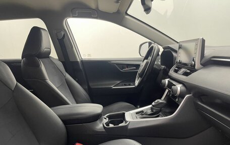 Toyota RAV4, 2022 год, 3 899 000 рублей, 11 фотография