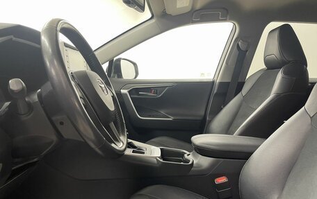 Toyota RAV4, 2022 год, 3 899 000 рублей, 10 фотография