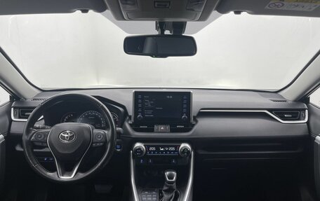 Toyota RAV4, 2022 год, 3 899 000 рублей, 18 фотография