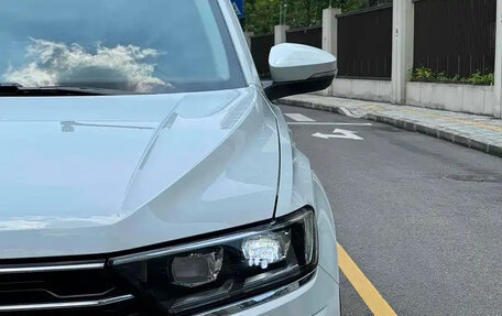 Volkswagen T-Roc I, 2022 год, 1 560 070 рублей, 4 фотография