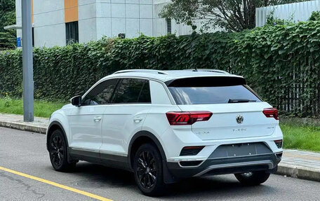 Volkswagen T-Roc I, 2022 год, 1 560 070 рублей, 8 фотография