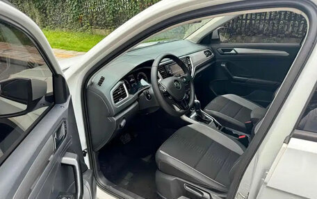 Volkswagen T-Roc I, 2022 год, 1 560 070 рублей, 10 фотография