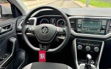Volkswagen T-Roc I, 2022 год, 1 560 070 рублей, 12 фотография