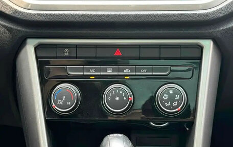 Volkswagen T-Roc I, 2022 год, 1 560 070 рублей, 17 фотография