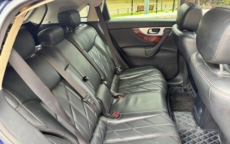 Infiniti QX70, 2013 год, 1 730 000 рублей, 17 фотография