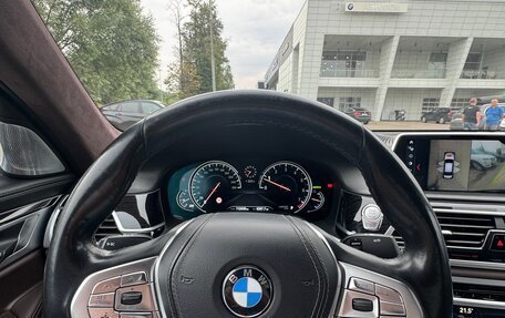 BMW 7 серия, 2017 год, 3 550 000 рублей, 2 фотография