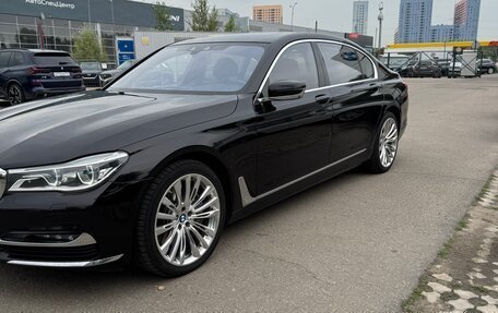 BMW 7 серия, 2017 год, 3 550 000 рублей, 21 фотография