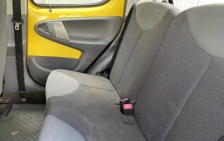 Peugeot 107 I рестайлинг, 2007 год, 325 000 рублей, 11 фотография