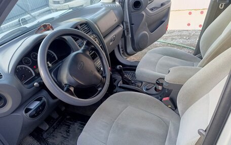 Hyundai Santa Fe III рестайлинг, 2004 год, 620 000 рублей, 1 фотография