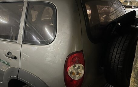 Chevrolet Niva I рестайлинг, 2015 год, 355 000 рублей, 4 фотография