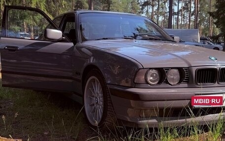 BMW 5 серия, 1994 год, 1 200 000 рублей, 3 фотография