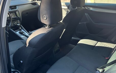 Skoda Octavia, 2015 год, 1 350 000 рублей, 6 фотография