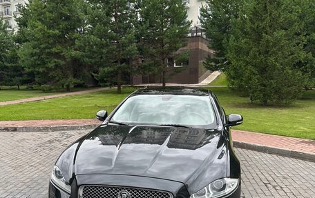 Jaguar XJ IV (X351), 2013 год, 2 250 000 рублей, 2 фотография
