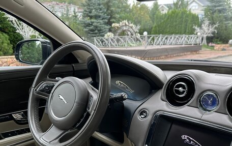 Jaguar XJ IV (X351), 2013 год, 2 250 000 рублей, 8 фотография