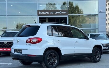 Volkswagen Tiguan I, 2010 год, 875 000 рублей, 5 фотография