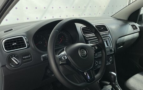 Volkswagen Polo VI (EU Market), 2017 год, 1 250 000 рублей, 15 фотография