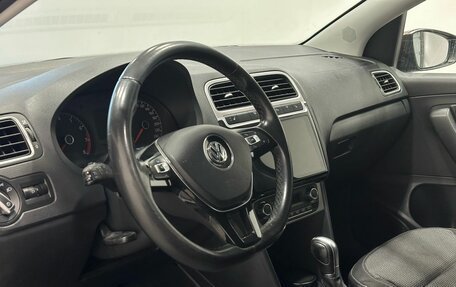 Volkswagen Polo VI (EU Market), 2017 год, 1 199 900 рублей, 5 фотография