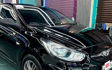 Hyundai Solaris II рестайлинг, 2011 год, 850 000 рублей, 16 фотография