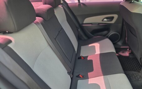 Chevrolet Cruze II, 2011 год, 829 500 рублей, 6 фотография