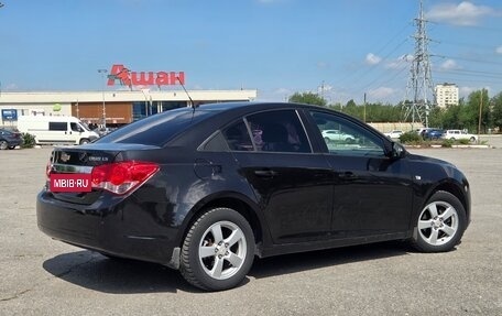 Chevrolet Cruze II, 2011 год, 829 500 рублей, 2 фотография
