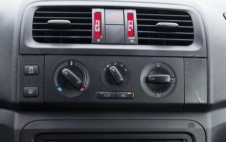 Skoda Fabia II, 2012 год, 738 000 рублей, 8 фотография