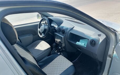 Renault Logan I, 2007 год, 240 000 рублей, 10 фотография