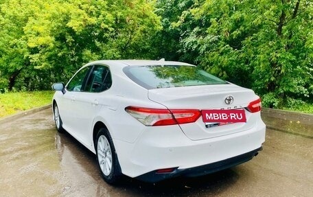 Toyota Camry, 2021 год, 2 399 900 рублей, 9 фотография