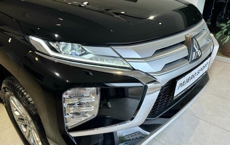 Mitsubishi Pajero Sport III рестайлинг, 2023 год, 5 849 000 рублей, 6 фотография