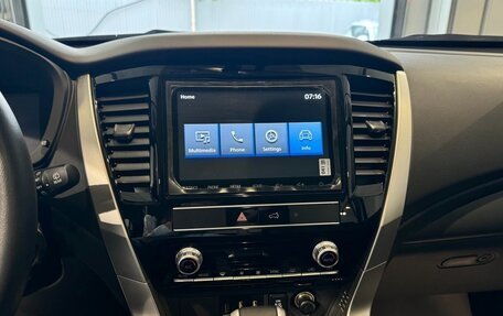 Mitsubishi Pajero Sport III рестайлинг, 2023 год, 5 849 000 рублей, 13 фотография