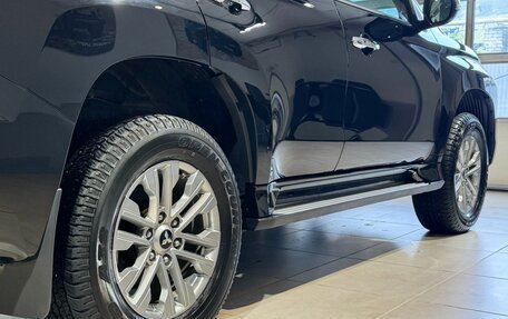Mitsubishi Pajero Sport III рестайлинг, 2023 год, 5 849 000 рублей, 7 фотография