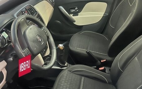 Renault Logan II, 2016 год, 720 000 рублей, 9 фотография