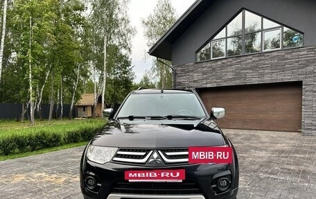 Mitsubishi Pajero Sport II рестайлинг, 2014 год, 1 850 000 рублей, 2 фотография