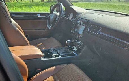 Volkswagen Touareg III, 2013 год, 1 890 000 рублей, 19 фотография