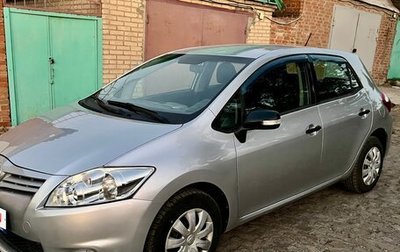 Toyota Auris II, 2010 год, 1 090 000 рублей, 1 фотография