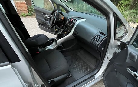 Toyota Auris II, 2010 год, 1 090 000 рублей, 6 фотография