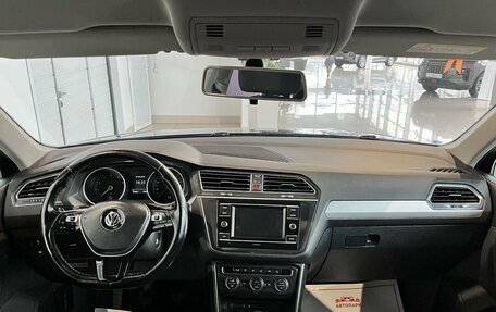 Volkswagen Tiguan II, 2017 год, 1 999 000 рублей, 13 фотография