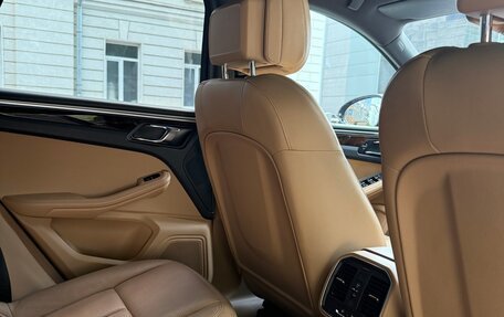 Porsche Macan I рестайлинг, 2017 год, 3 070 000 рублей, 9 фотография