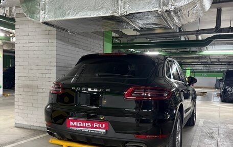 Porsche Macan I рестайлинг, 2017 год, 3 070 000 рублей, 3 фотография