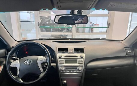 Toyota Camry, 2010 год, 1 520 000 рублей, 11 фотография