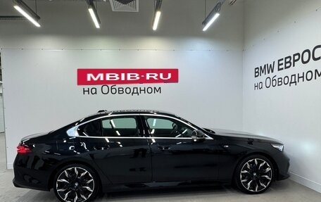 BMW 5 серия, 2023 год, 9 500 000 рублей, 6 фотография