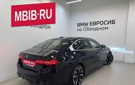 BMW 5 серия, 2023 год, 9 500 000 рублей, 2 фотография