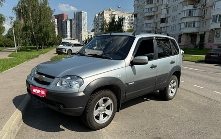 Chevrolet Niva I рестайлинг, 2015 год, 740 000 рублей, 1 фотография