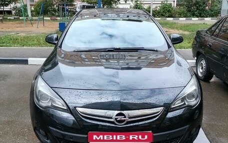Opel Astra J, 2012 год, 720 000 рублей, 2 фотография