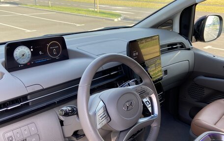 Hyundai Staria, 2021 год, 5 600 000 рублей, 11 фотография