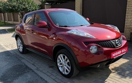 Nissan Juke II, 2011 год, 1 100 000 рублей, 3 фотография
