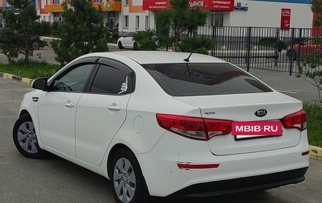 KIA Rio III рестайлинг, 2016 год, 784 000 рублей, 9 фотография